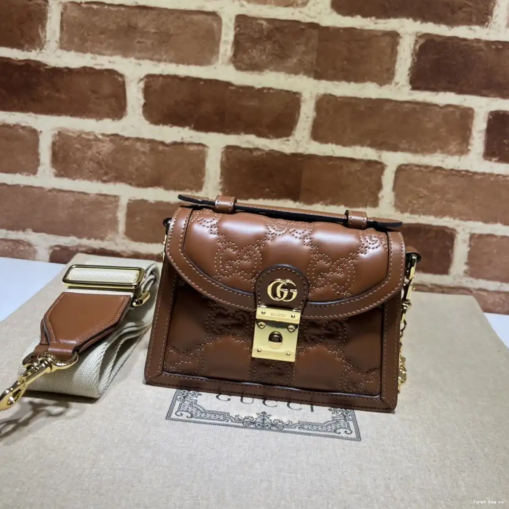First bag ru GUCCI HANDLE BAG TOP SMALL GG MATELASSÉ 0625